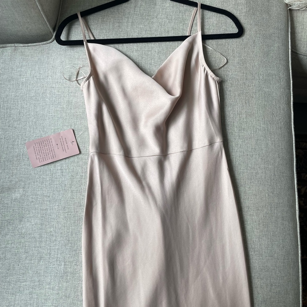 Size 6 - Picture 3 of 5